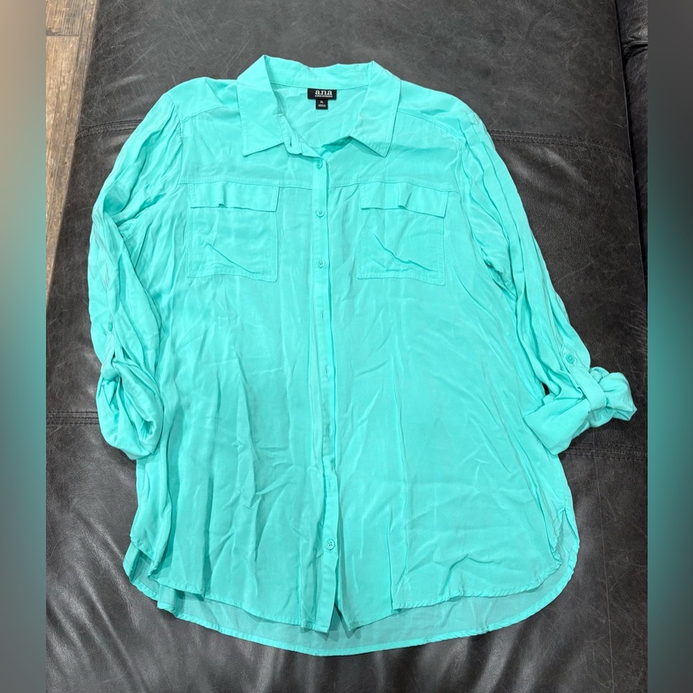 a.n.a Turquoise Button-Down Shirt